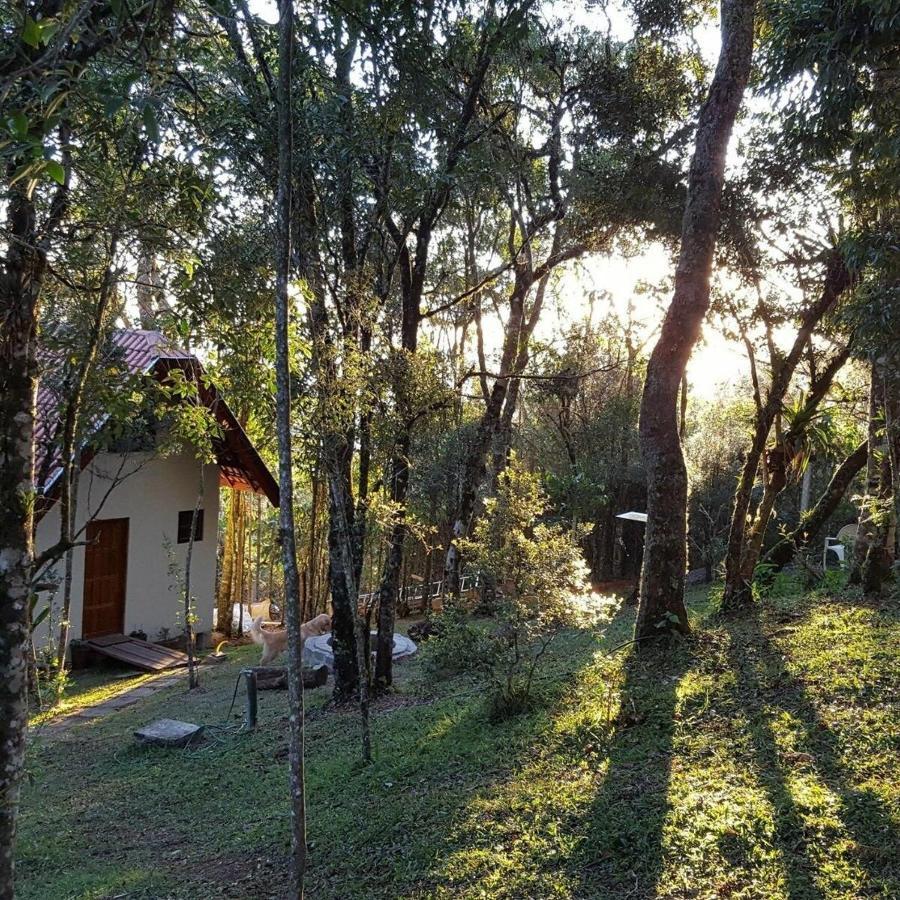 Chale Dos Tucanos- Parede De Vidro Com Linda Vista Campos do Jordão Exterior foto