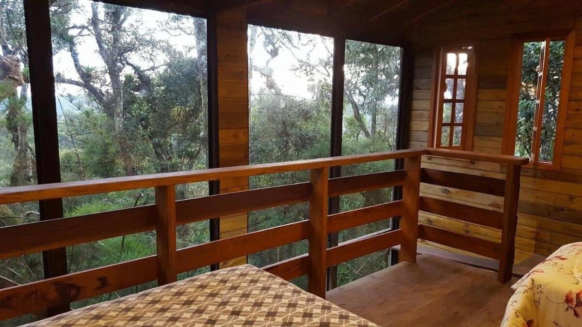 Chale Dos Tucanos- Parede De Vidro Com Linda Vista Campos do Jordão Exterior foto
