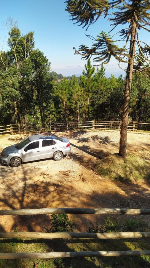 Chale Dos Tucanos- Parede De Vidro Com Linda Vista Campos do Jordão Exterior foto